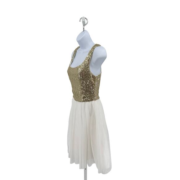 B. Darlin Sz 5/6 Gold/White Sequin Short Formal Dress Heart Shape Cutout Bow Tie - Picture 2 of 6
